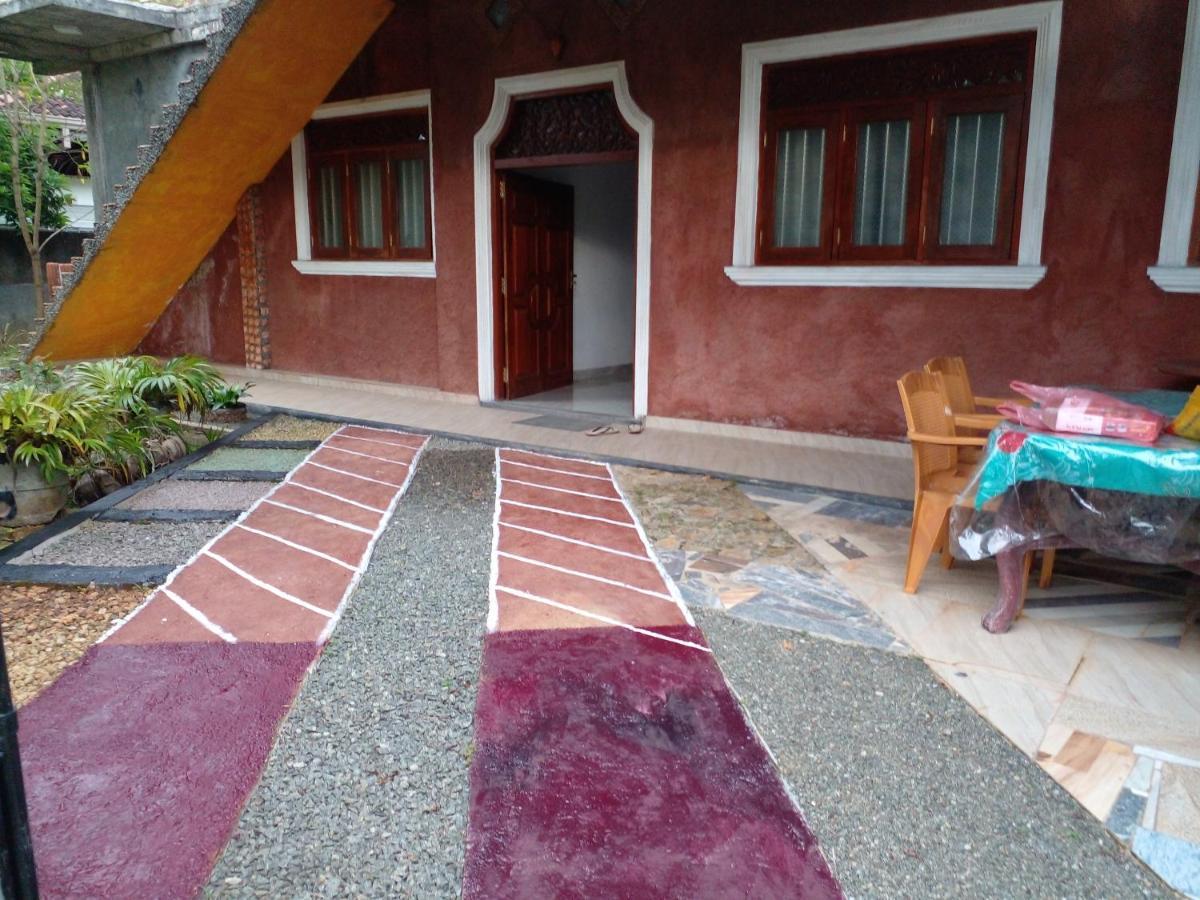 Star Home Stay Бентота Екстер'єр фото