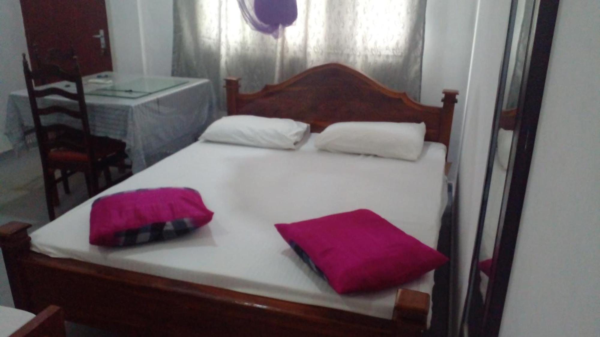 Star Home Stay Бентота Екстер'єр фото